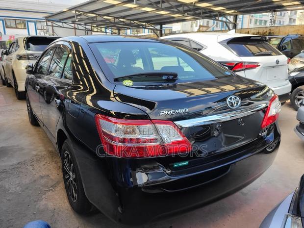 2016 Toyota Premio AWD 1.8 Black: Elegance and Off-road Capability