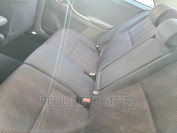 2016 Toyota Premio AWD 1.8 Black: Elegance and Off-road Capability