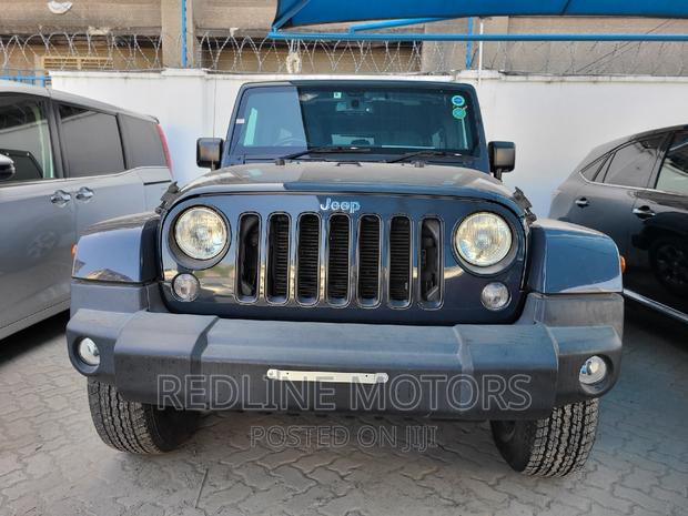 Pre-owned 2016 Jeep Wrangler Sahara 4x4 Blue