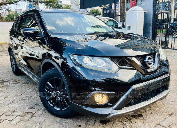2017 Black Nissan X-Trail 2.0 Petrol AWD: Agile and Comfortable SUV