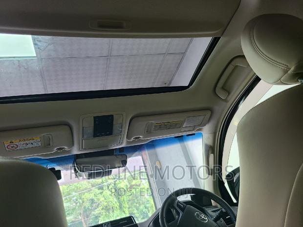2017 Toyota Land Cruiser Prado 2.8 Blue for Sale