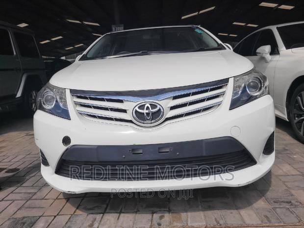 2016 Toyota Avensis Pearl - Spacious Sedan with Luxury Amenities