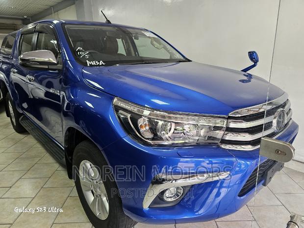 2018 Toyota Hilux Blue - Drive with Confidence, Drive with Style