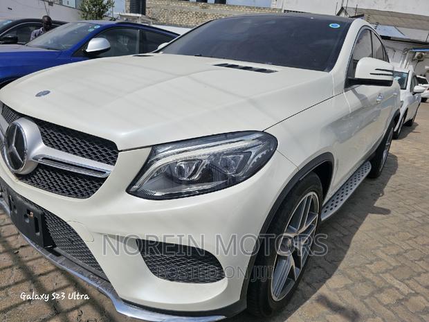 2018 Mercedes-Benz GLE-Class Off-White SUV for Sale