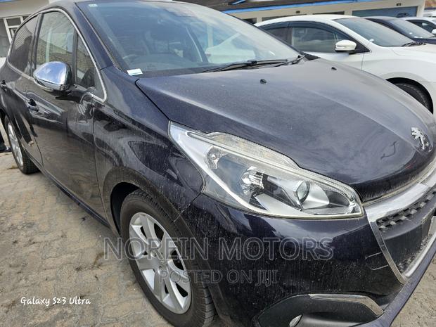 2016 Peugeot 208 Matt Black: Modern and Performance-Driven