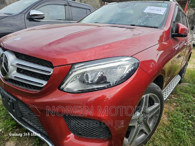 2017 Mercedes-Benz GLE-Class Red - Luxury SUV for Sale