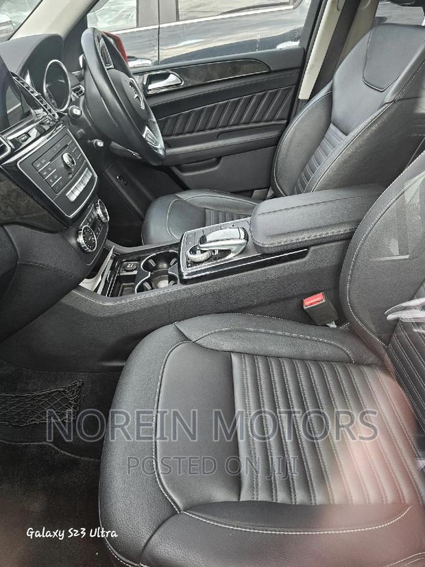 2017 Mercedes-Benz GLE-Class Red - Luxury SUV for Sale