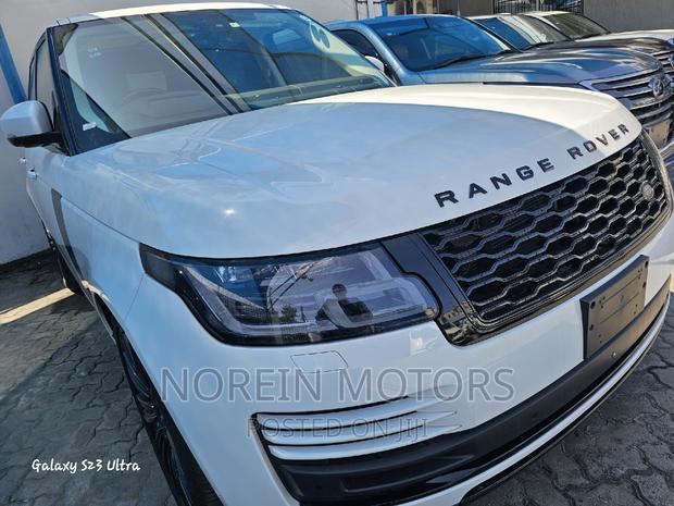 2020 Velar - Land Rover Range Rover White