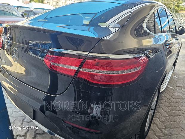 2018 Mercedes-Benz GLC-Class Black - Exclusive Luxury Car