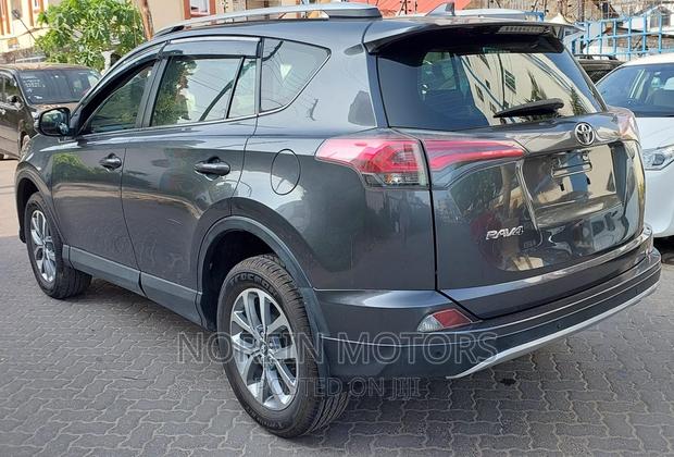 2017 Toyota RAV4 in Gray - Pre-Owned - Excellent Condition