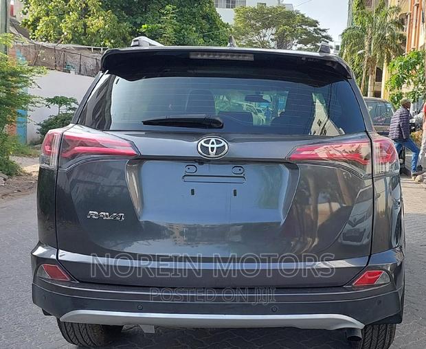 2017 Toyota RAV4 in Gray - Pre-Owned - Excellent Condition