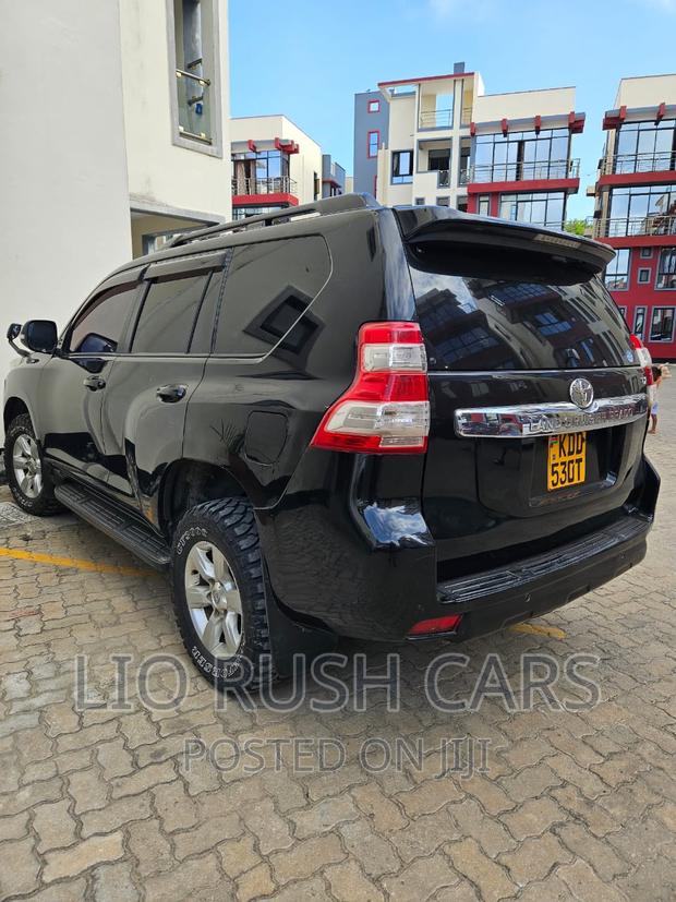 Pre-Owned 2014 Toyota Prado Black: Affordable, Reliable Off-Roader