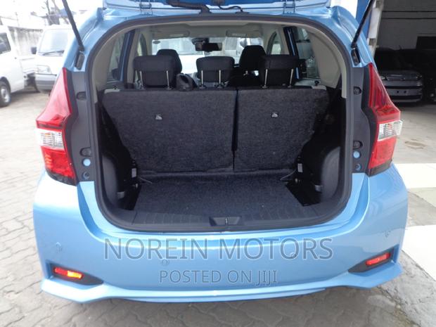 Elegant 2017 Nissan Note Blue - Compact Hatchback Option