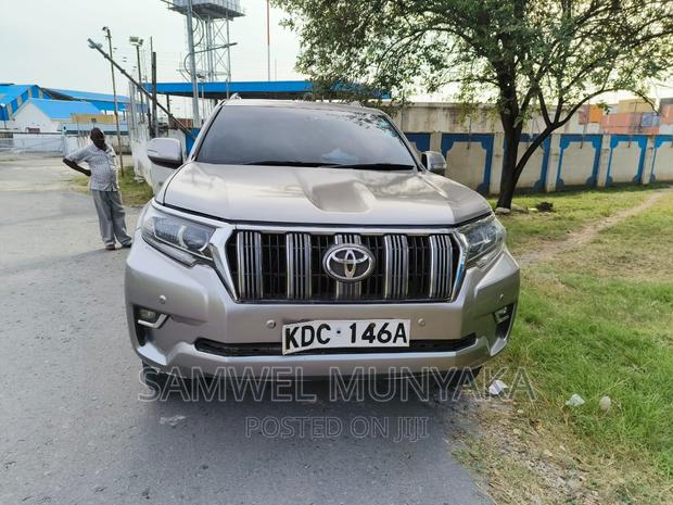 Toyota Land Cruiser Prado 3.0 D-4D (190 Hp) 7 seats 2014 Gray