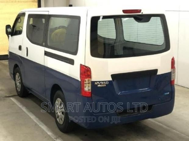 2016 Nissan Caravan White: High-Quality and Efficient