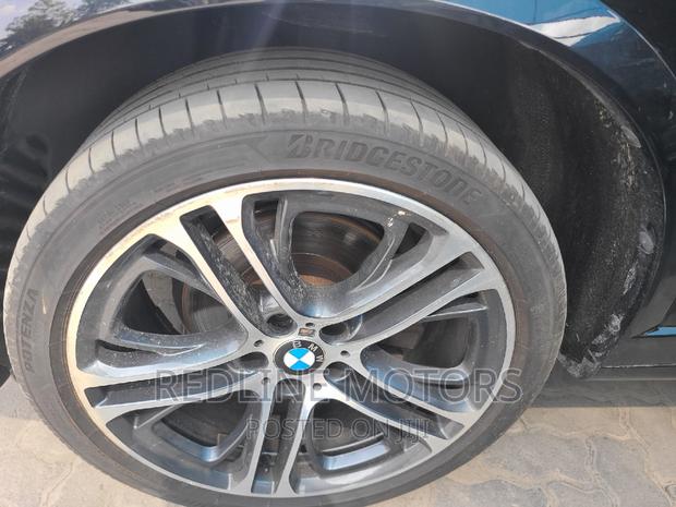 Black 2017 BMW X4 xDrive28i - Elegant & Efficient