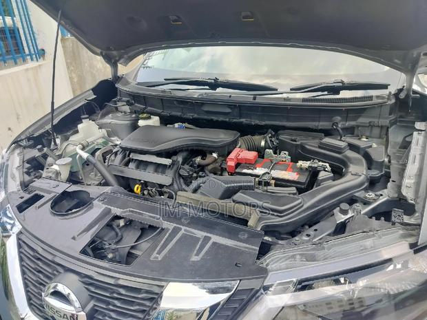 Nissan X-Trail 2016 Gray