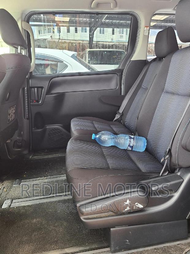 Blue Toyota Noah 2.0 AWD 8-Seater (2016) - Comfortable and Powerful