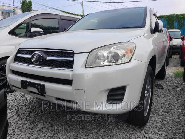 2016 Toyota RAV4 LE AWD - 2.5L 4cyl 6A - White (Certified Pre-Owned)