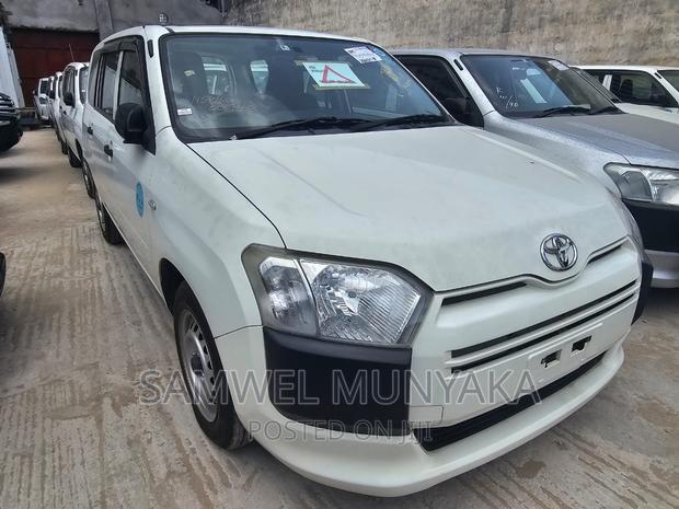 Toyota Probox 1.3 DX 2WD 2016 Pearl