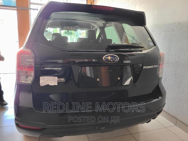 Subaru Forester 2.0XT Touring AWD 2017 - Black SUV with AWD