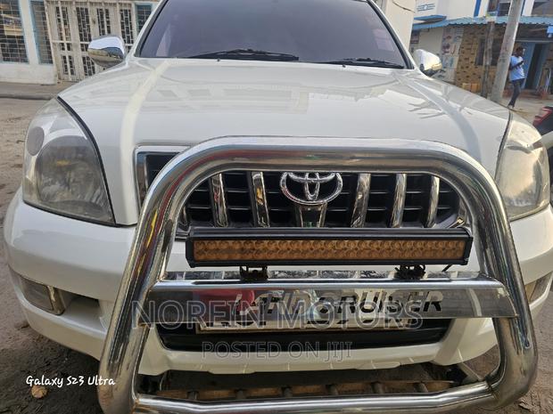 Pre-owned 2008 Toyota Land Cruiser Prado in Off-White Available