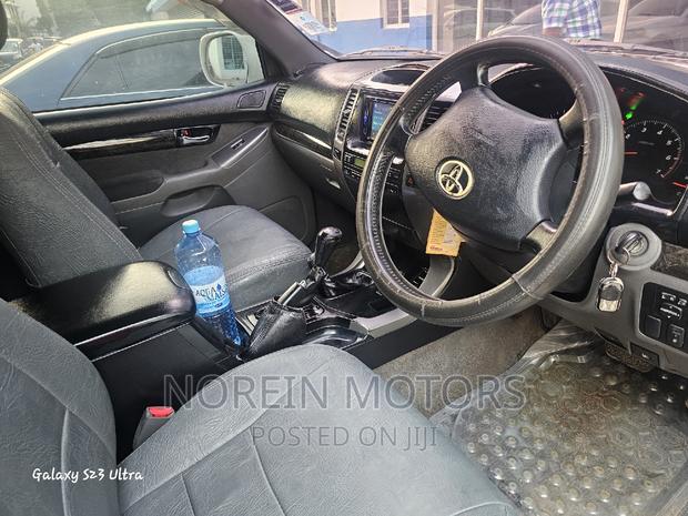 Pre-owned 2008 Toyota Land Cruiser Prado in Off-White Available