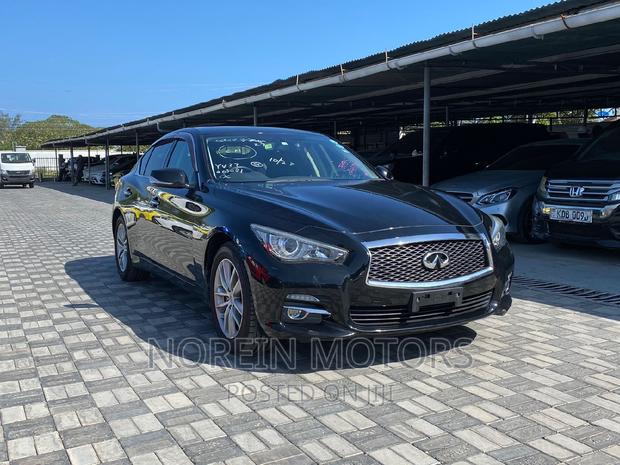 2016 Nissan Fuga Black - Affordable Luxury Pre-Owned Sedan