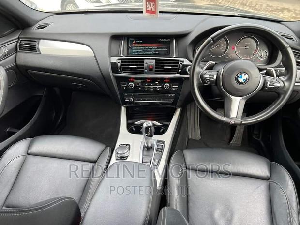 2016 BMW X4 M40i - Black High-Performance SUV