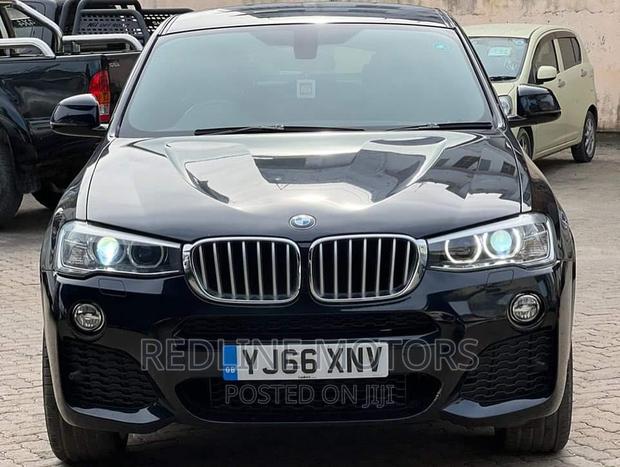 2016 BMW X4 M40i - Black High-Performance SUV