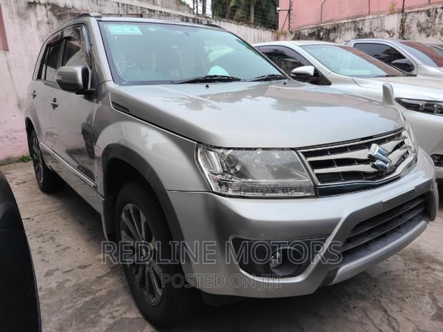 Suzuki Escudo 2017 Silver - Compact, Stylish & Affordable