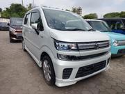 2017 Wagon R White by Suzuki: Reliable and Comfortable for sale