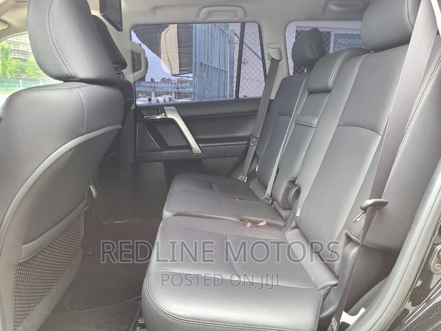 Matt Black 2016 Toyota Land Cruiser Prado 2.7 VVT-i - Luxury and Power in a Compact SUV