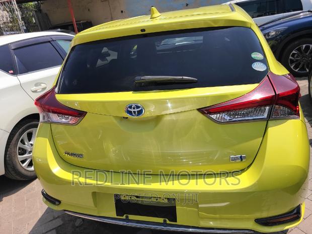 2016 Toyota Auris in a Yellow Coat - Stylish, Spacious, and Depend
