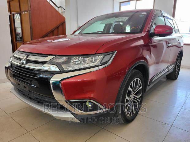 2016 Mitsubishi Outlander PHEV AWD 2.0L Red - Touring Package