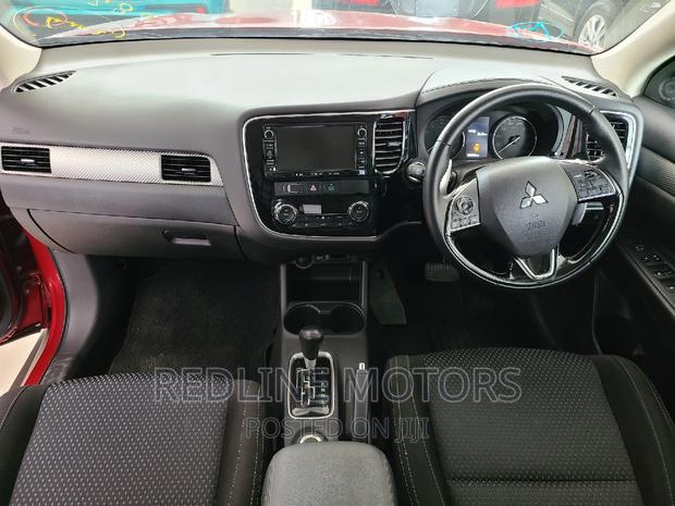 2016 Mitsubishi Outlander PHEV AWD 2.0L Red - Touring Package