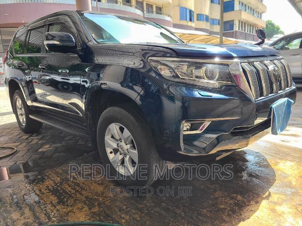 2017 Prado 2.7 Toyota Land Cruiser in Blue: Spacious & Stylish SUV