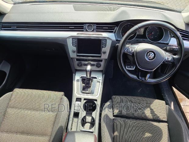 Brown 2016 Volkswagen Passat - Stylish and Reliable