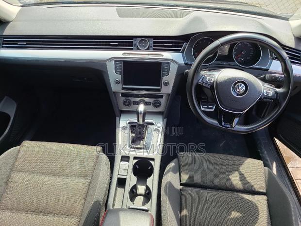 Brown 2016 Volkswagen Passat - Stylish and Reliable