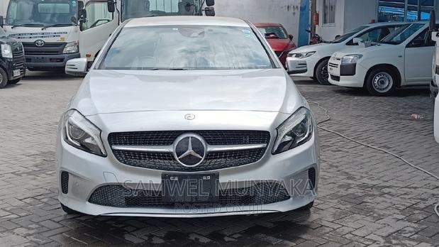 Mercedes-Benz A-Class 2016 Silver