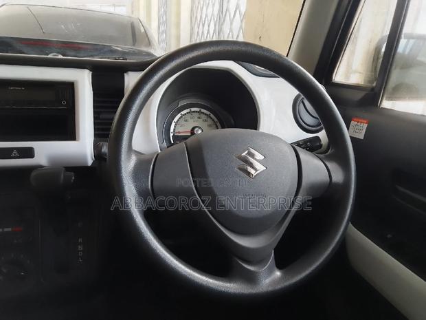 Used 2016 Suzuki Hustler Gray - Affordable and Stylish!