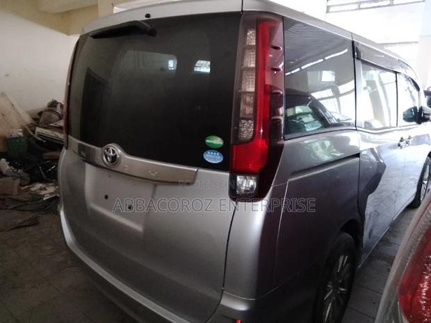 Gray 2016 Toyota Noah AWD, 8-Seater - Spacious and Reliable Family Vehicle