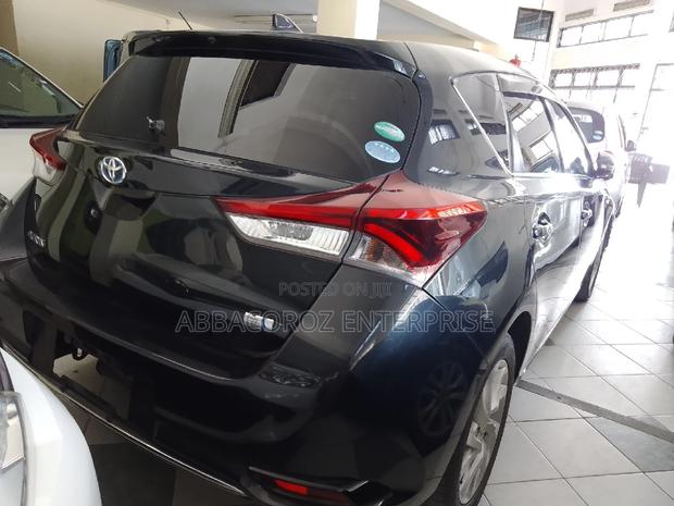 2016 Toyota Auris Matt Black - Pre-owned Elegance on Wheels