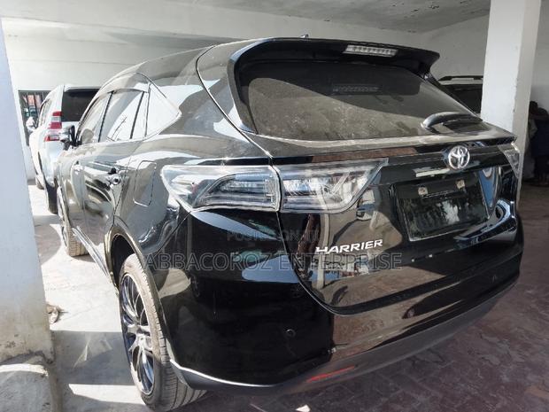 Matt Black 2017 Toyota Harrier 2.0 Available