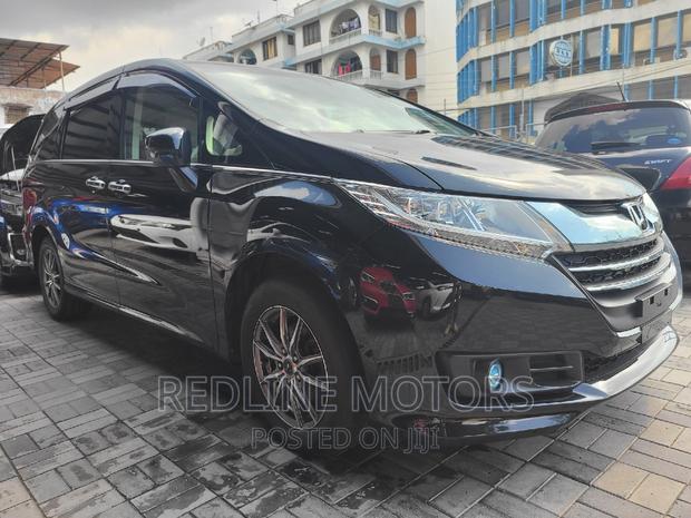 8-Seater 2016 Honda Odyssey 2.4 G 2WD Matt Black