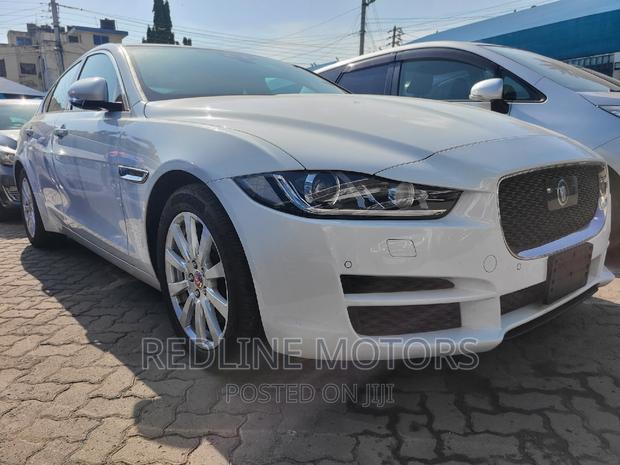 XE 20d AWD 2017 in White Jaguar: Premium All-Wheel Drive Sedan