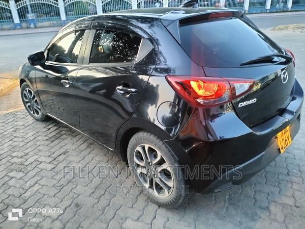 Mazda Demio 2016 Black