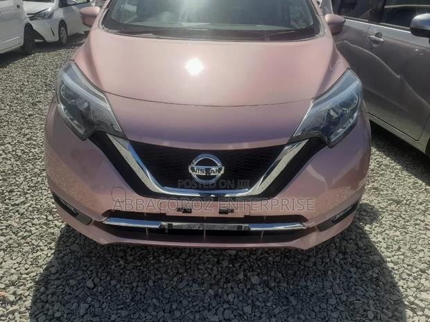 2016 Nissan Note in Pink: Compact, Stylish, and Ready for Adventures!
