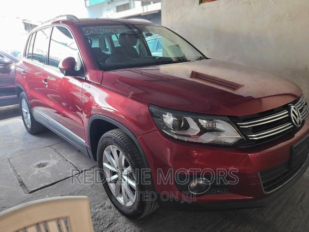 2016 AWD 4MOTION Red Volkswagen Tiguan R-Line - Luxury SUV with Power