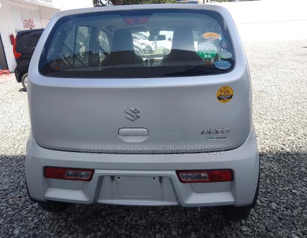 2016 Gray Suzuki Alto: Efficient City Car with a Modern Look